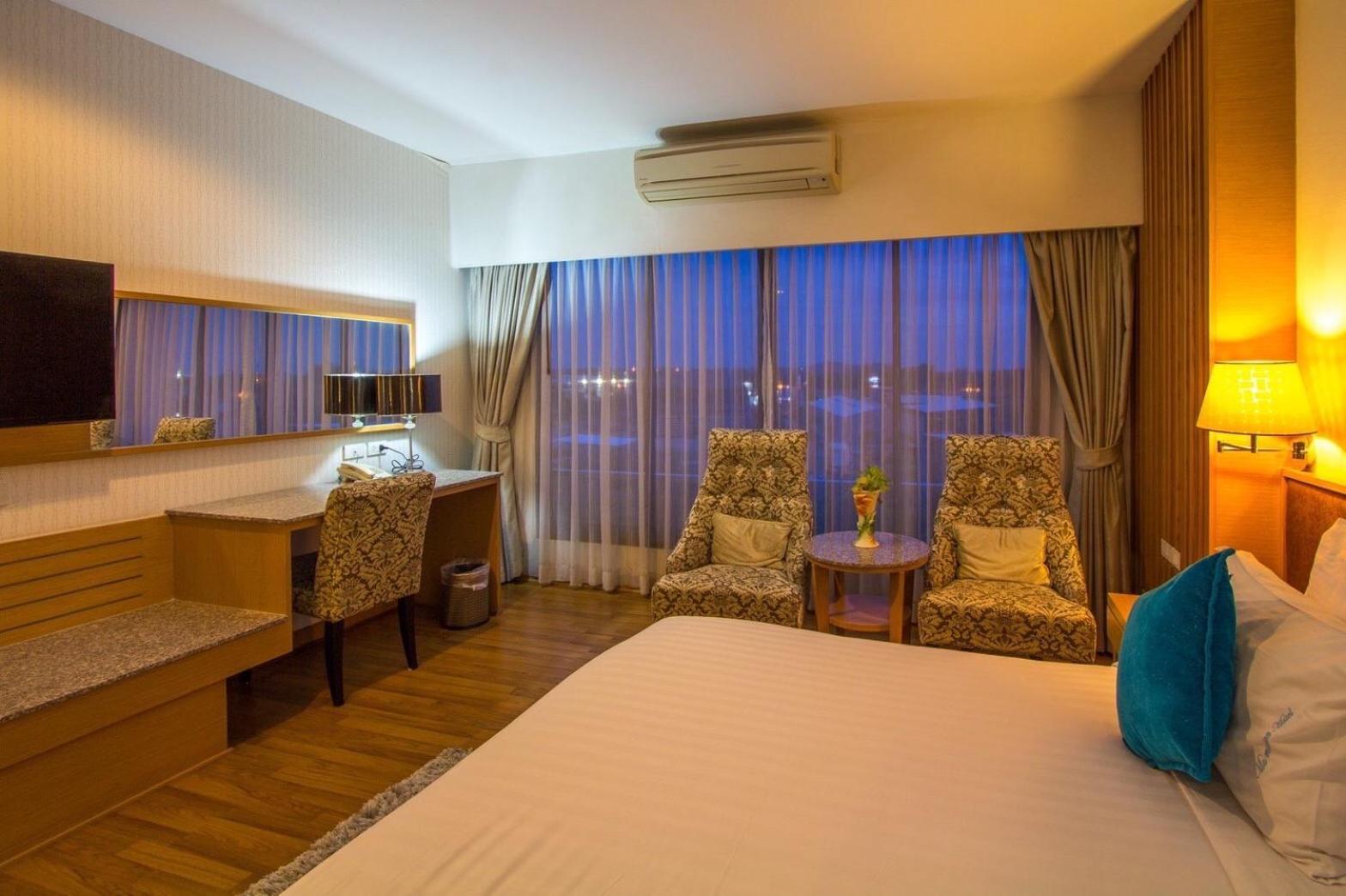 Mamaison Hotel Buriram Exterior foto