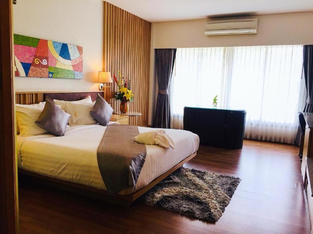 Mamaison Hotel Buriram Exterior foto
